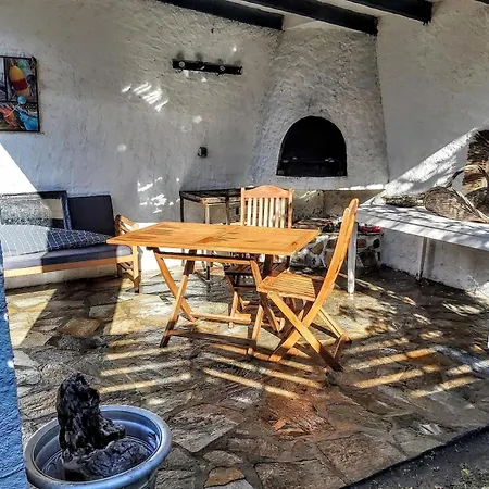 Maison *
